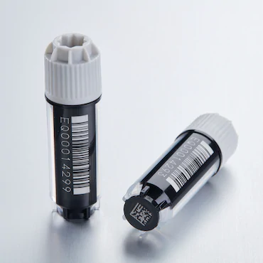 艾本德Eppendorf CryoStorage Vial, 2.0 mL, 不含 DNase、RNase、人類 DNA 和內(nèi)毒素；外螺紋，預(yù)先加蓋灰色管蓋，帶 2D SafeCode (DataMa